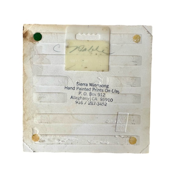 Vtg Signed Bear Ceramic Tile - Picture 2 of 3